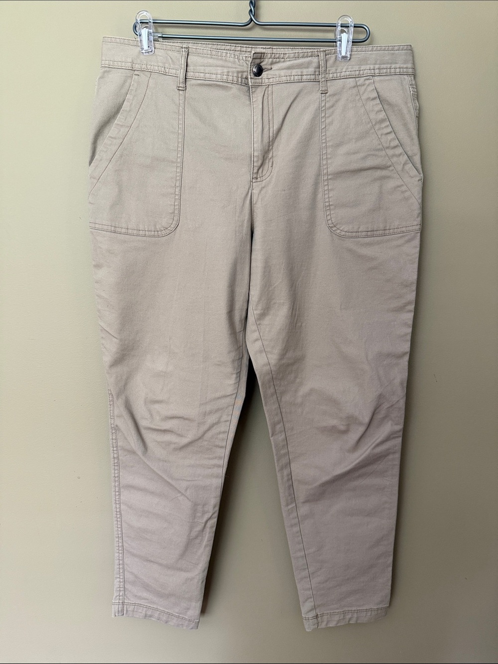 Casual Beige Cotton Pants - Neutral Chino Style